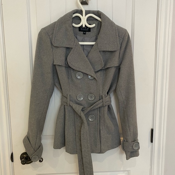 Cute fall jacket - Picture 2 of 3